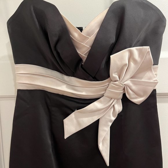 BCBGMaxAzria bow mini dress - Picture 9 of 16